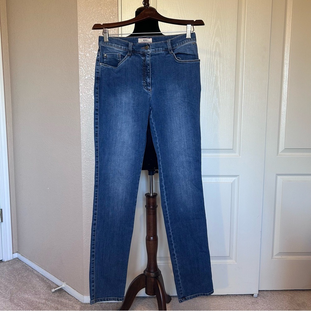BRAX Feel Good Straight Leg 5 Pocket‎ Blue Jeans Size 29/34
